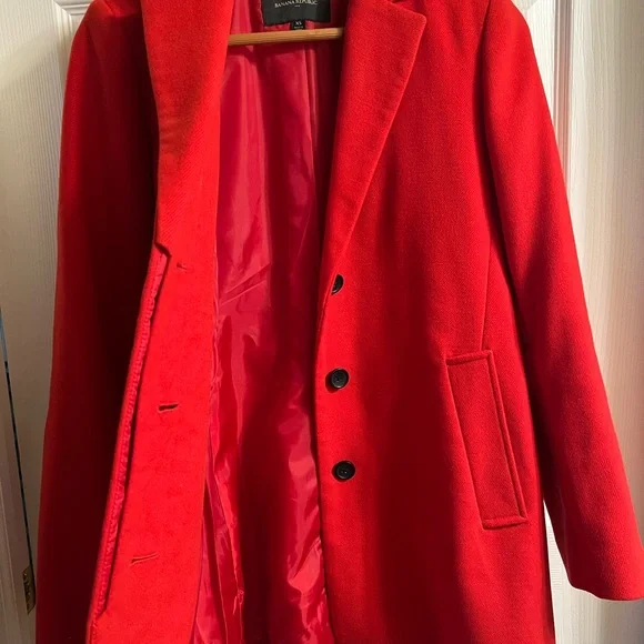 Luxurious soft Banana Republic coat red xs - Picture 4 of 5